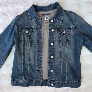 The PERFECT GAP Classic Blue Jean Jacket
